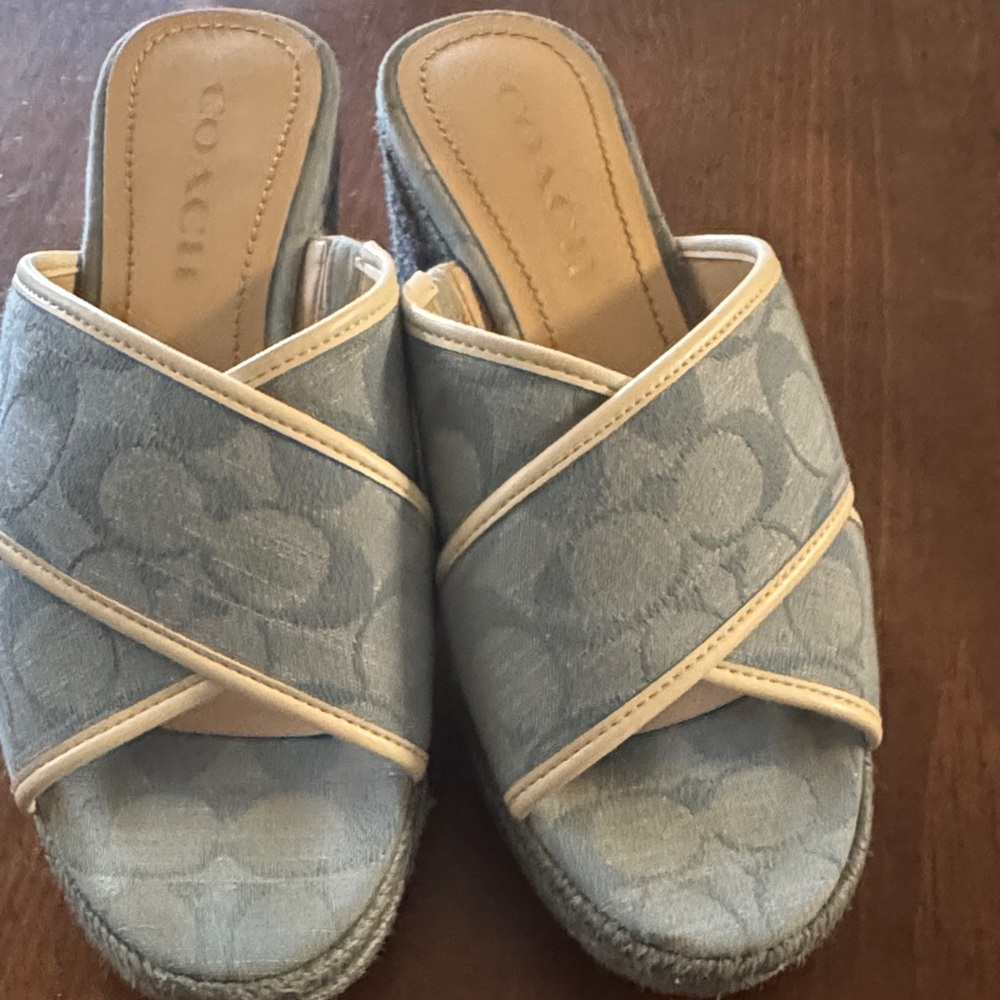 Coach Women's Light Blue Mules with Tan Trim